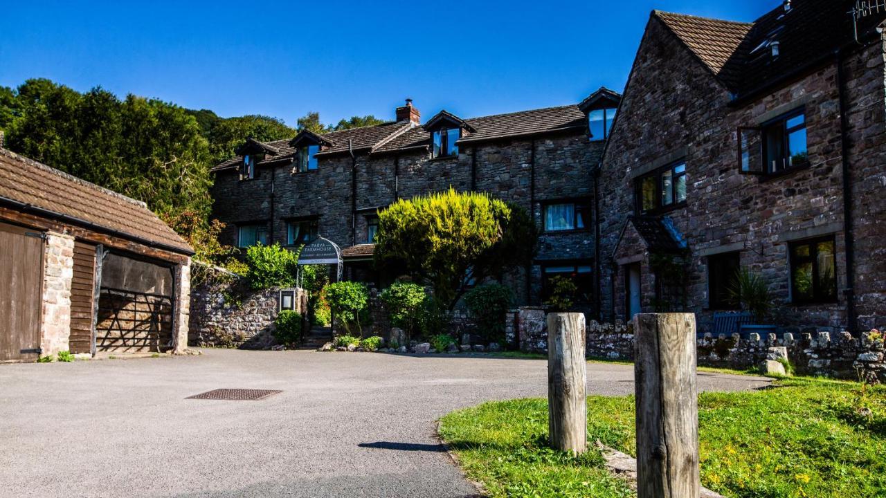 Parva Farmhouse Riverside Guesthouse Tintern Exteriör bild